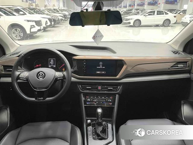 Volkswagen Tuyue 2022 Белый из Китая, фото 3