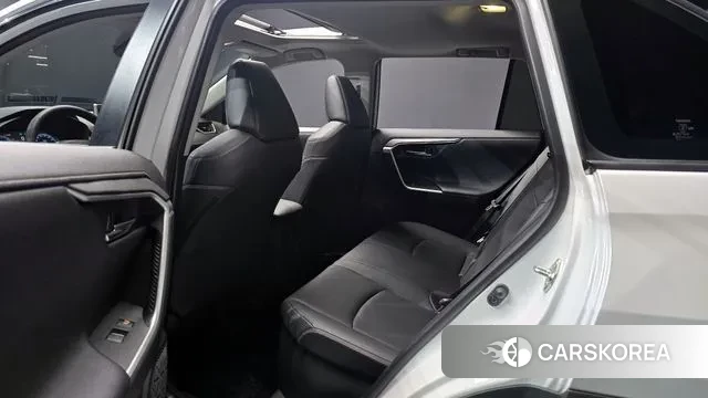 Toyota RAV4 5th Generation 2025 Белый из Кореи, фото 3