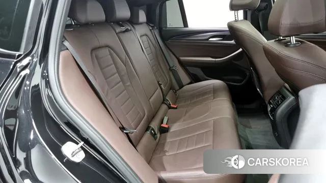 BMW X4 (G02) 2022 Черный из Кореи, фото 3