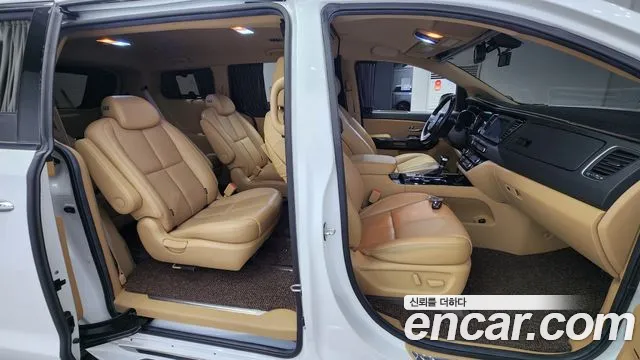 Kia The New Carnival id 2680065 из Кореи 3