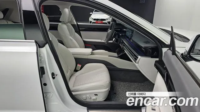 Hyundai Grandeur Hybrid (GN7) 2023 Белый из Кореи, фото 3