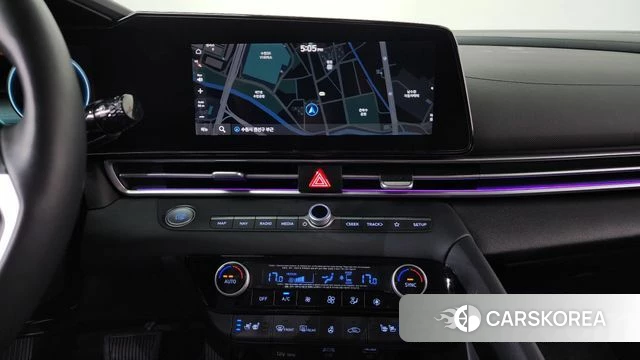 Hyundai Avante (CN7) 2020 Серебристо-серый из Кореи, фото 3