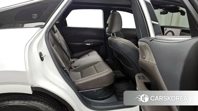 Lexus RX350h 5th generation 2024 Белый из Кореи, фото 3