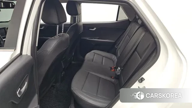 Kia Stonic 2020 Белый из Кореи, фото 3