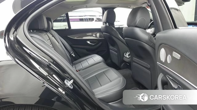 Mercedes-Benz E-Class W213 2020 Черный из Кореи, фото 3