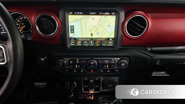 Jeep Wrangler (JL) 2023 Белый из Кореи, фото 3
