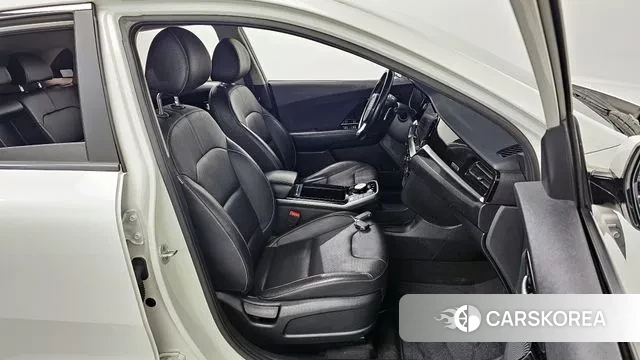 Kia Niro EV 2021 Белый из Кореи, фото 3