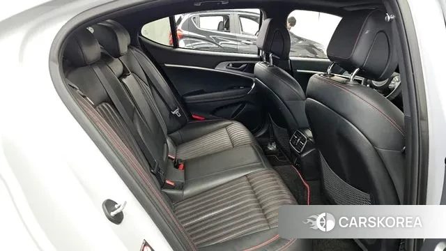 Genesis G70 2019 Небесно-голубой из Кореи, фото 3