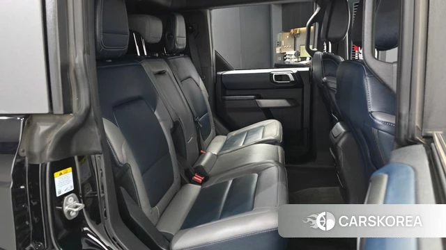 Ford Bronco 6th Generation 2022 Черный из Кореи, фото 3