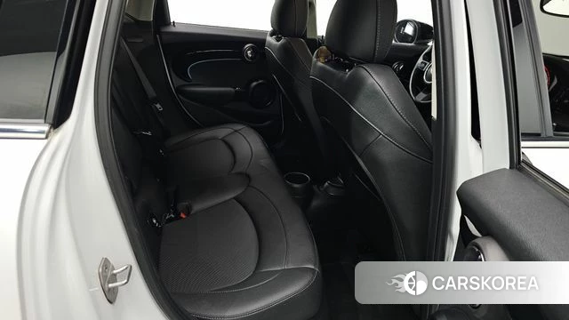 Mini Cooper 2023 Белый из Кореи, фото 3