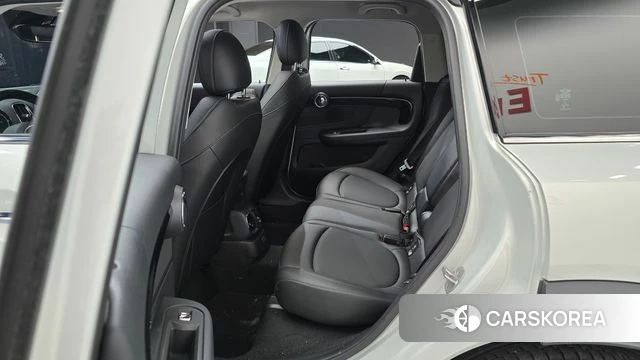 Mini Cooper Countryman 2021 Серебряный из Кореи, фото 3