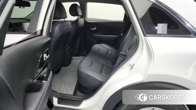 Kia Niro EV 2021 Белый из Кореи, фото 3