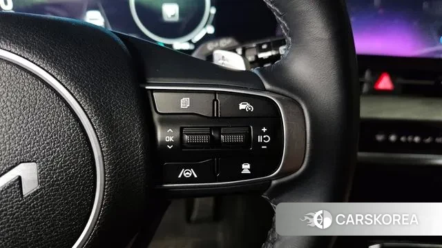 Kia Sportage 5th Generation Hybrid 2024 Белый из Кореи, фото 3