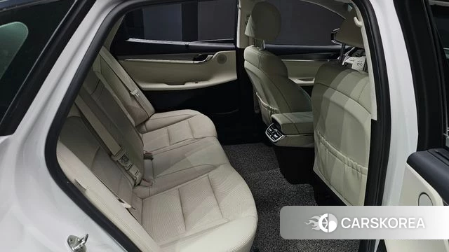Hyundai The New Grandeur IG Hybrid 2022 Белый из Кореи, фото 3