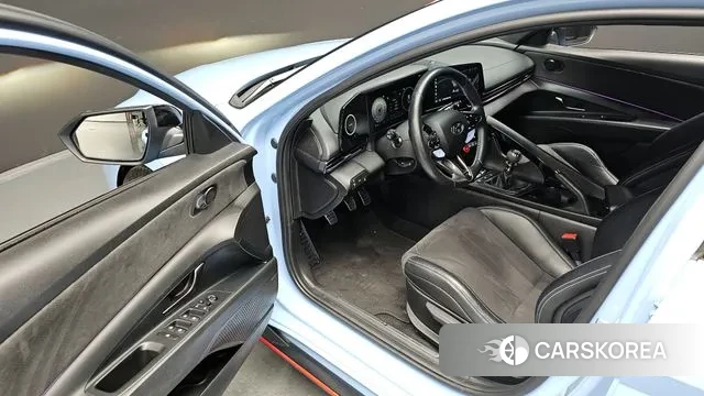 Hyundai Avante (CN7) 2022 Небесно-голубой из Кореи, фото 3