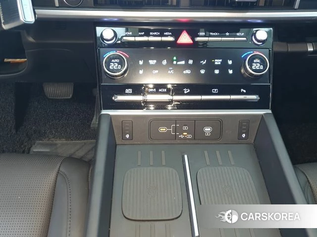 Hyundai Santa Fe (MX5) 2025 Жемчужный цвет из Кореи, фото 3