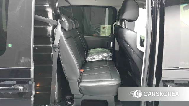 Hyundai Staria 2022 Черный из Кореи, фото 3