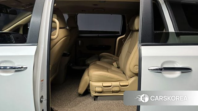 Kia The New Carnival 2018 Белый из Кореи, фото 3