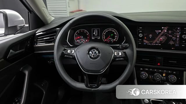 Volkswagen 7th Generation of Jetta 2020 Серебристо-серый из Кореи, фото 3