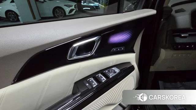 Kia Carnival 4th generation 2023 Черный из Кореи, фото 3