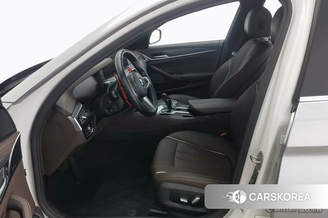 BMW 5 series 2021 Другой из Китая, фото 3