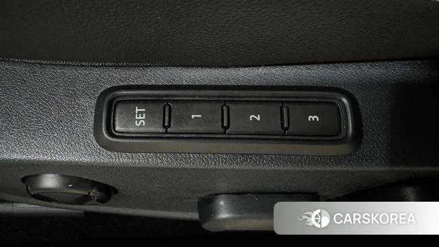 Volkswagen 7th Generation of Jetta 2023 Серебряный из Кореи, фото 3