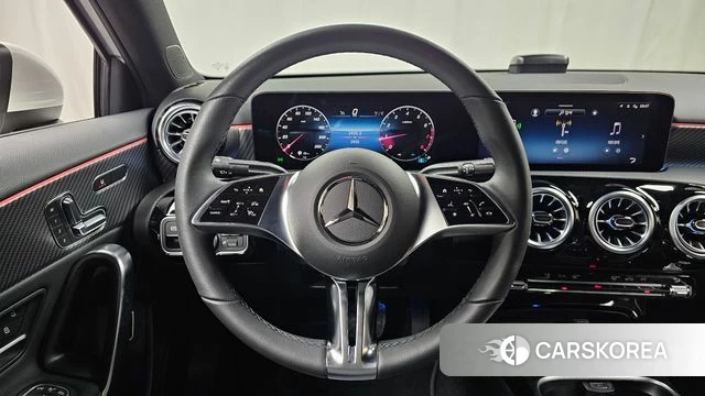 Mercedes-Benz A-Class W177 2025 Белый из Кореи, фото 3