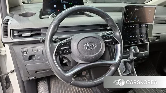 Hyundai Staria 2022 Белый из Кореи, фото 3