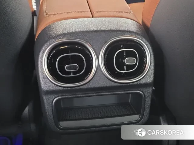 Mercedes-Benz C-Class W206 2025 Белый из Кореи, фото 3