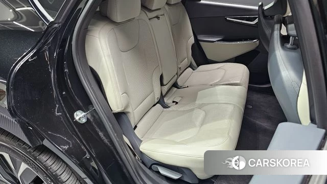 Kia EV6 2023 Черный из Кореи, фото 3