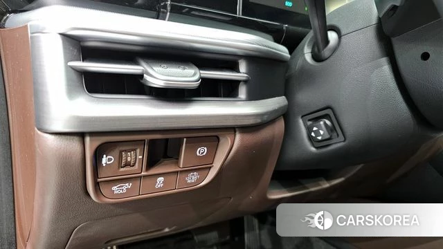 Hyundai Grandeur Hybrid (GN7) 2023 Черный из Кореи, фото 3