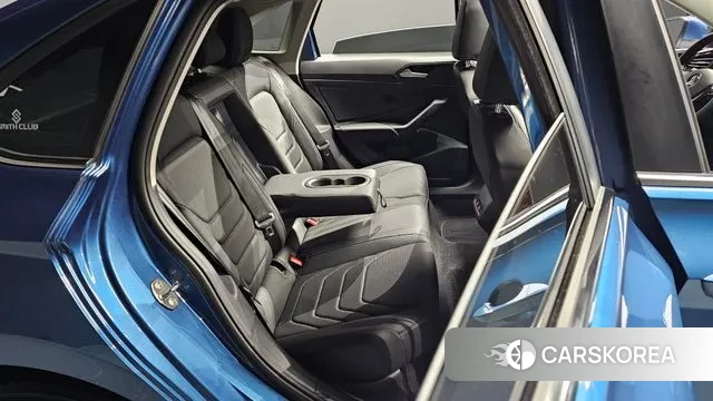 Volkswagen 7th Generation of Jetta 2020 Синий из Кореи, фото 3