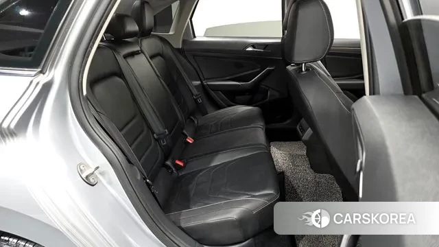 Volkswagen 7th Generation of Jetta 2021 Серый из Кореи, фото 3