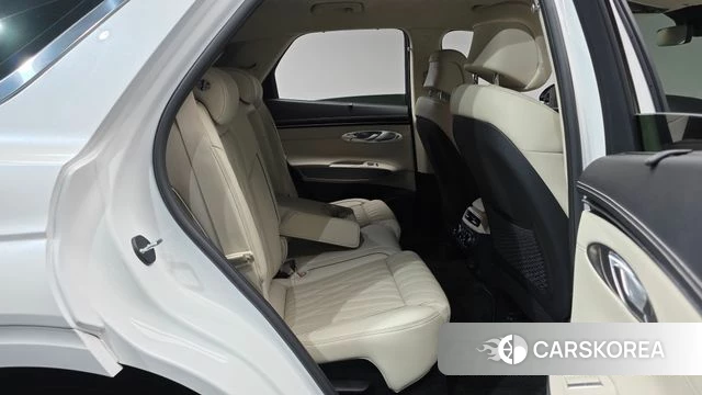 Genesis GV70 2023 Белый из Кореи, фото 3
