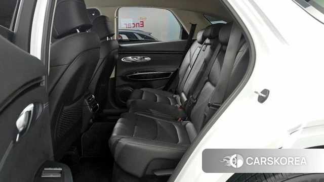 Genesis GV70 2022 Белый из Кореи, фото 3
