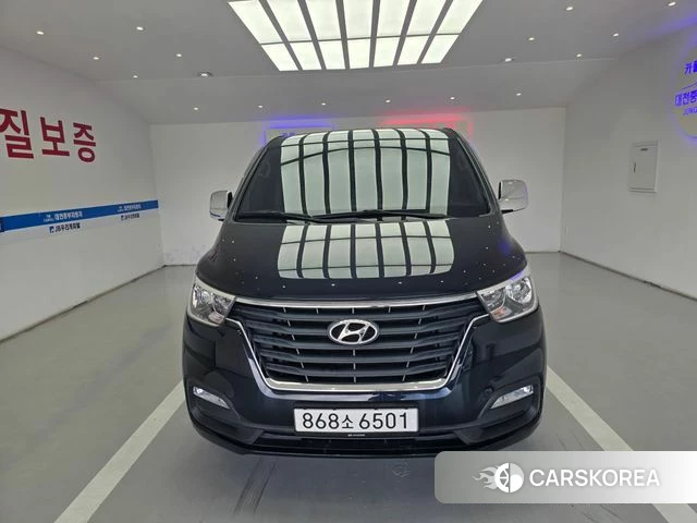 Hyundai The New Grand Starex 2019 Черный из Кореи, фото 3