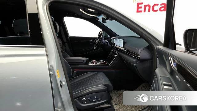 Genesis GV80 Coupe 2024 Цвет галактики из Кореи, фото 3