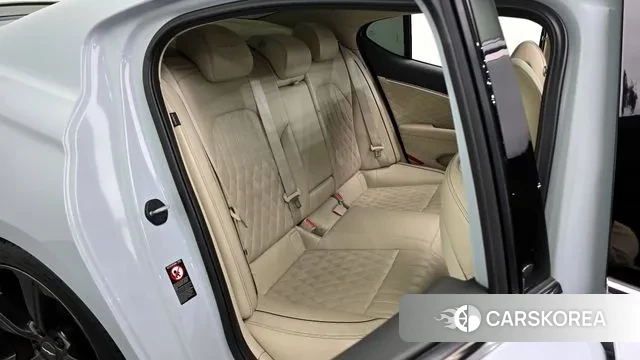 Genesis G70 2020 Светло-серебряный цвет из Кореи, фото 3