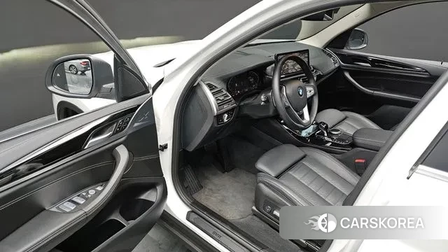 BMW X3 (G01) 2022 Белый из Кореи, фото 3