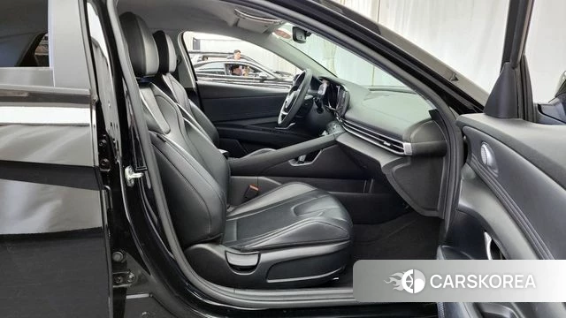 Hyundai Avante Hybrid (CN7) 2021 Черный из Кореи, фото 3