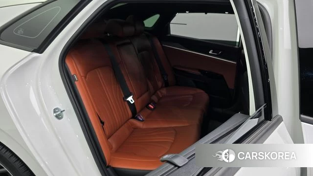 Kia The New K5 3rd generation 2023 Белый из Кореи, фото 3