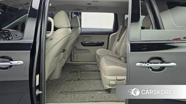 Kia The New Carnival 2018 Черный из Кореи, фото 3