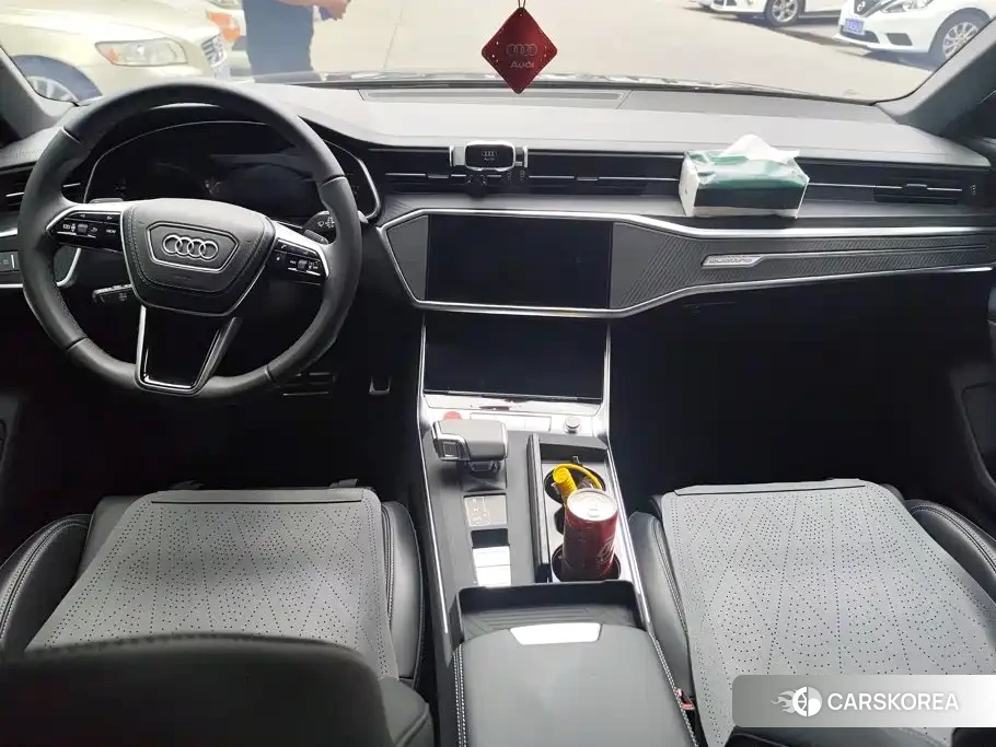 Audi A6L 2025 Черный из Китая, фото 3