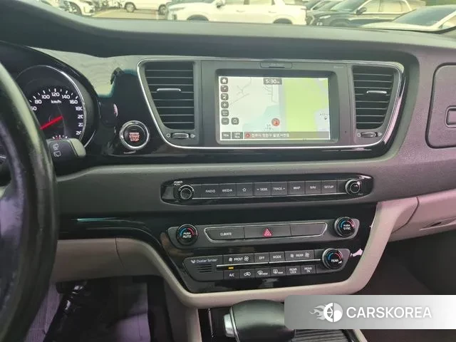 Kia All New Carnival 2018 Серый из Кореи, фото 3