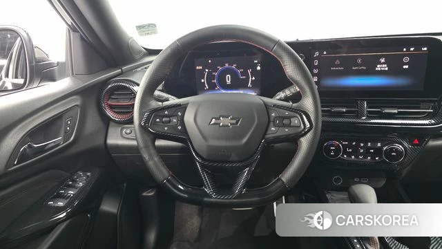 Chevrolet (GM Daewoo) Trax Crossover 2024 Черный из Кореи, фото 3