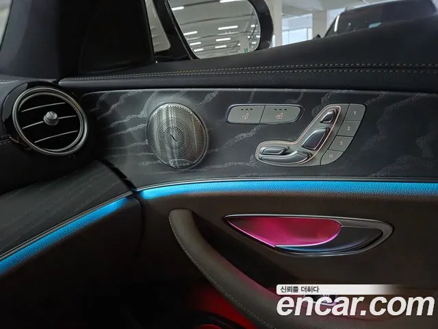 Mercedes-Benz E-Class W213 2022 Белый из Кореи, фото 3