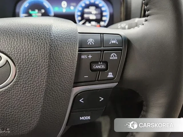 Toyota Camry (XV80) 2025 Серый из Кореи, фото 3