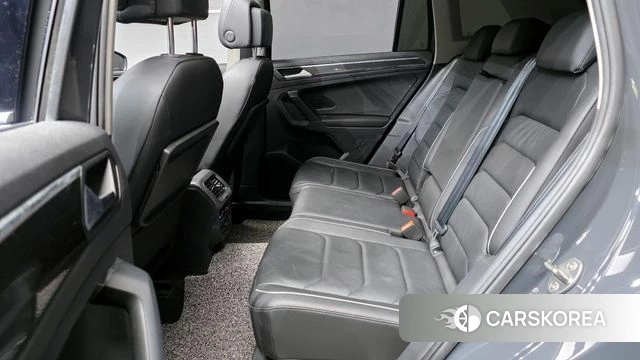 Volkswagen Tiguan second Generation 2020 Серый из Кореи, фото 3