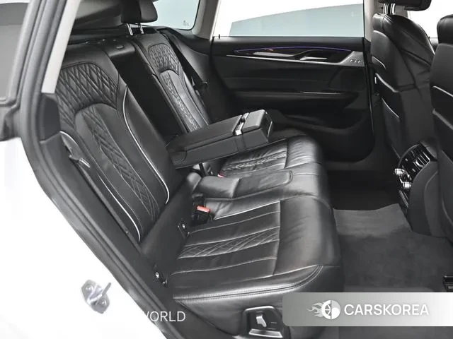 BMW 6 Series GT (G32) 2019 Белый из Кореи, фото 3