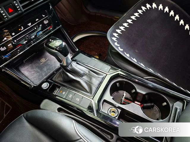 Volkswagen Passat 2022 Черный из Китая, фото 3